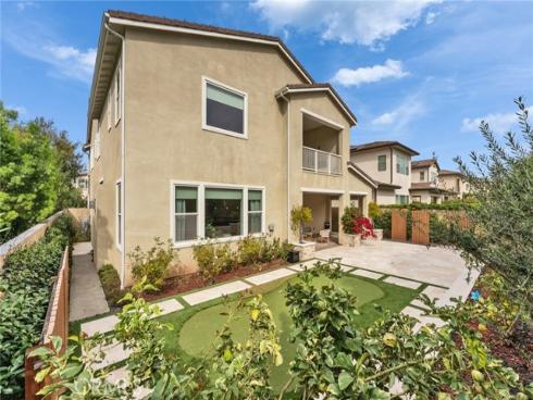 114 Crossover , Irvine, CA