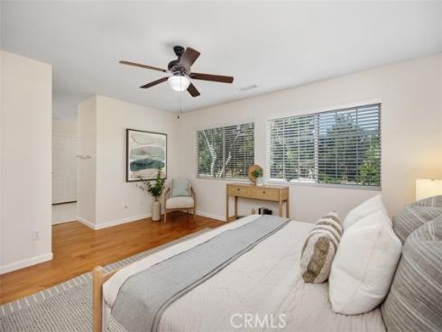 50 Linhaven , Irvine, CA