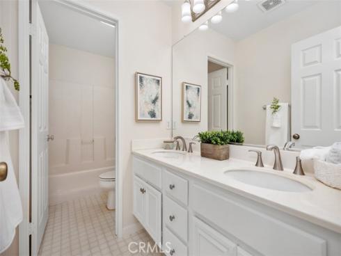 50 Linhaven , Irvine, CA