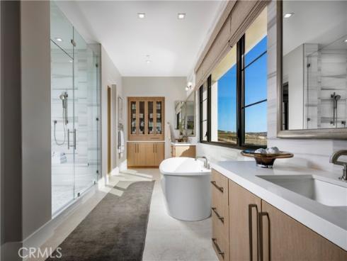 536 Peninsula , Irvine, CA