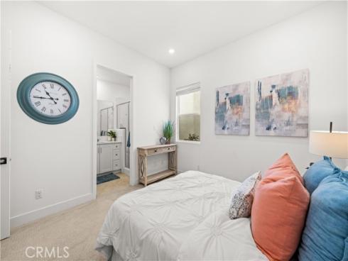 426 Treble , Irvine, CA