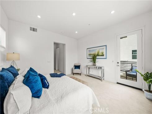 426 Treble , Irvine, CA