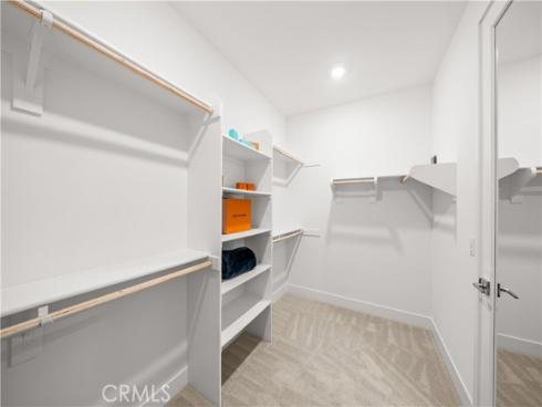 426 Treble , Irvine, CA