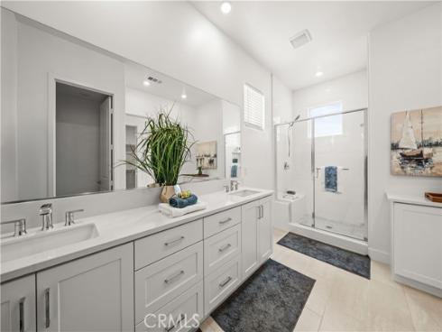 426 Treble , Irvine, CA