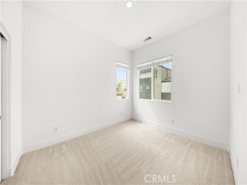 426 Treble , Irvine, CA