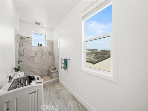 426 Treble , Irvine, CA