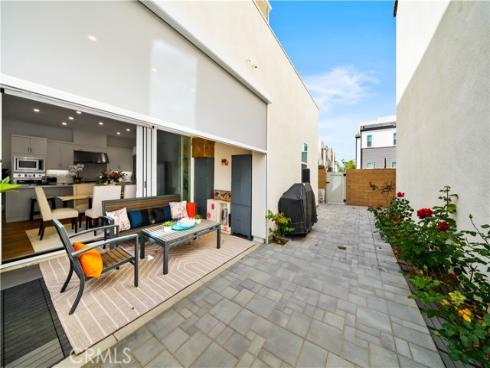 426 Treble , Irvine, CA