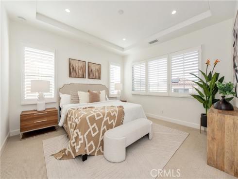111 Omar , Irvine, CA