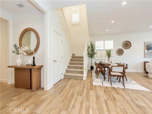 111 Omar , Irvine, CA