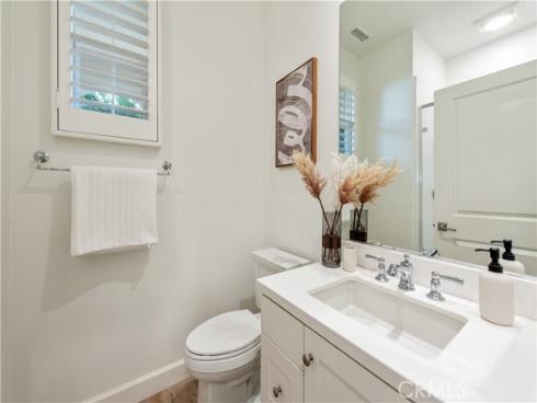 111  Omar  , Irvine, CA