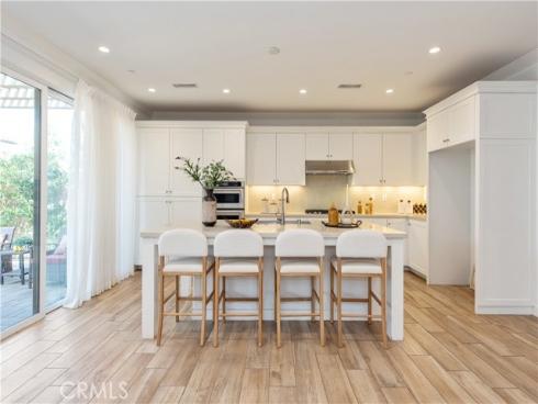 111 Omar , Irvine, CA