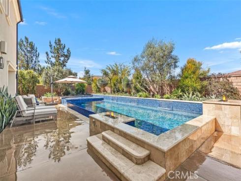 116 Knob Creek , Irvine, CA