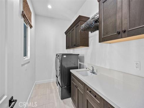 116 Knob Creek , Irvine, CA
