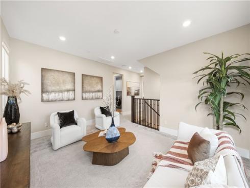 72 Ray , Irvine, CA