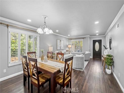 74 Linhaven , Irvine, CA