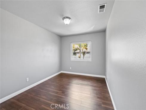 74 Linhaven , Irvine, CA