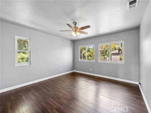 74 Linhaven , Irvine, CA