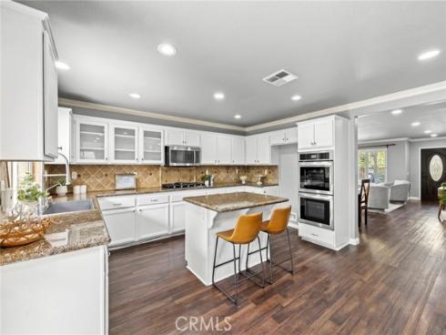 74 Linhaven , Irvine, CA