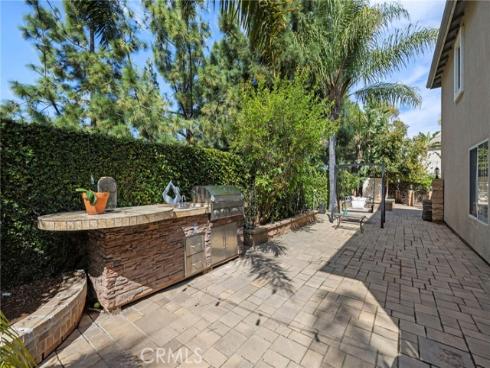74 Linhaven , Irvine, CA