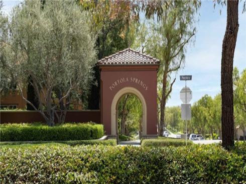 142 Firefly , Irvine, CA