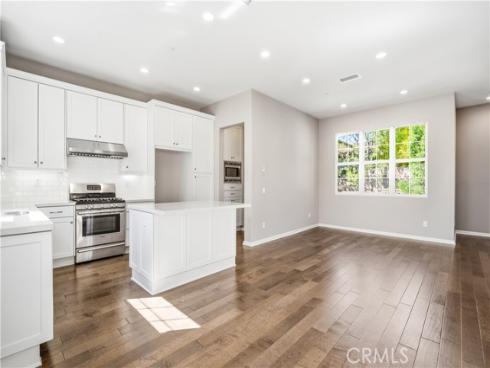 142 Firefly , Irvine, CA