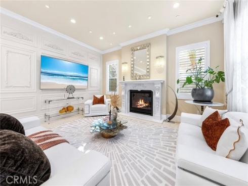 123 Calderon , Irvine, CA
