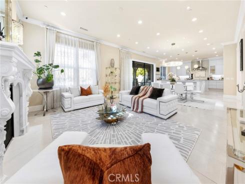 123 Calderon , Irvine, CA