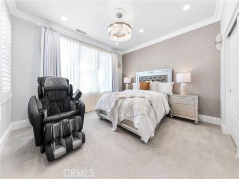 123 Calderon , Irvine, CA