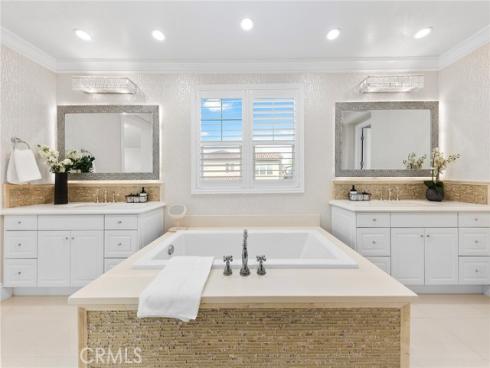 123 Calderon , Irvine, CA