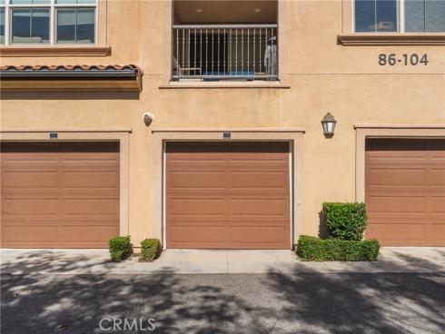 88 Capricorn , Irvine, CA