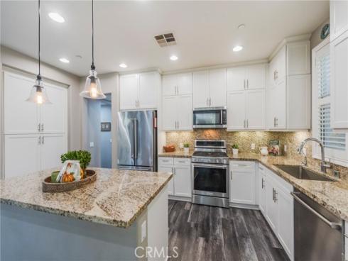 88 Capricorn , Irvine, CA