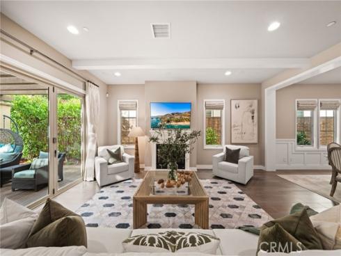 46 Shadybend , Irvine, CA