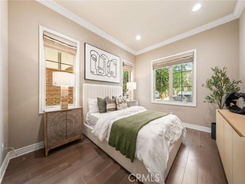 46 Shadybend , Irvine, CA
