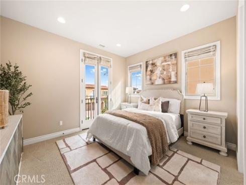 46 Shadybend , Irvine, CA