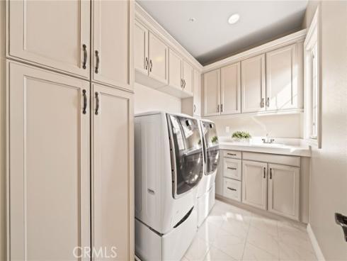 46 Shadybend , Irvine, CA