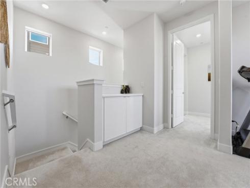 458 Loon , Irvine, CA