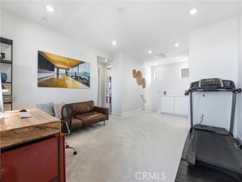 458 Loon , Irvine, CA