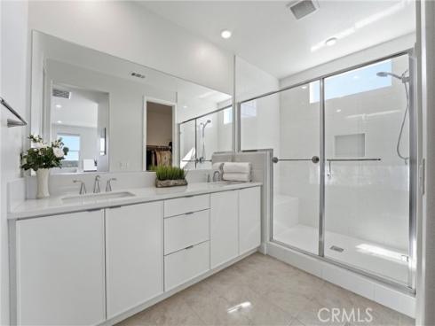 458 Loon , Irvine, CA