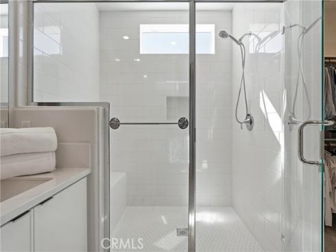 458 Loon , Irvine, CA