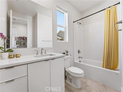 458 Loon , Irvine, CA