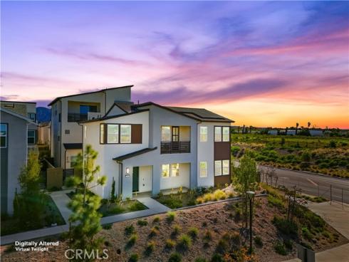 458 Loon , Irvine, CA