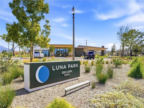 458 Loon , Irvine, CA
