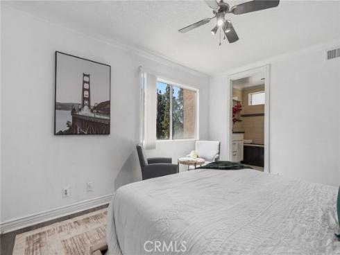 26 Helena 69 , Irvine, CA