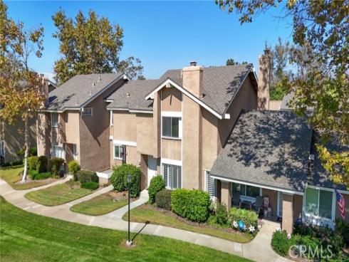 26 Helena 69 , Irvine, CA