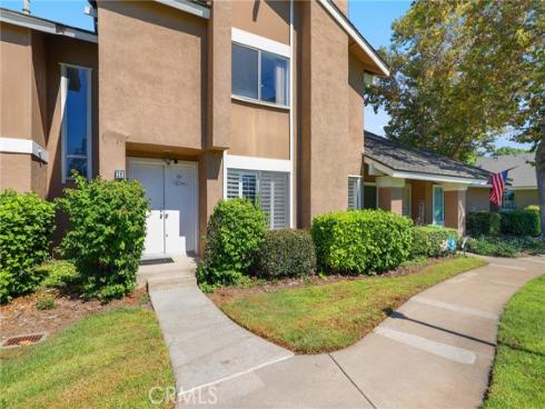 26 Helena 69 , Irvine, CA