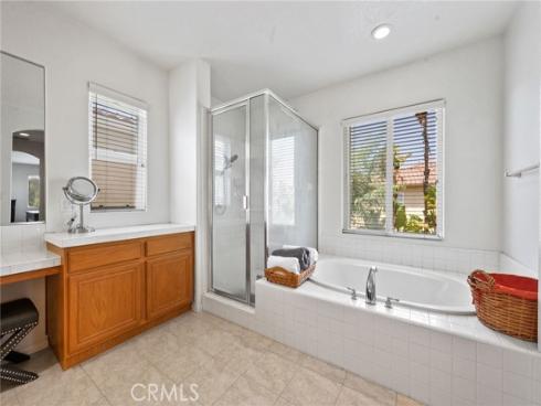 9 Preston , Irvine, CA