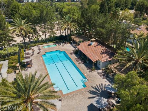9 Preston , Irvine, CA