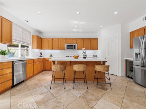 75 Ashford , Irvine, CA
