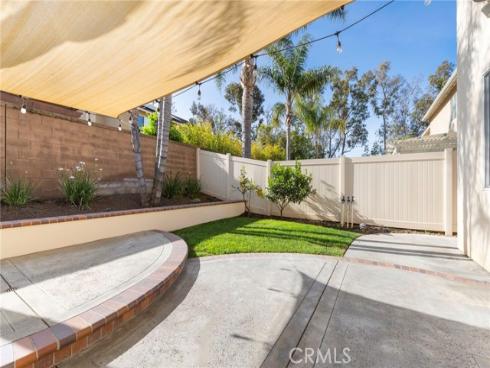 75 Ashford , Irvine, CA