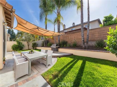 75 Ashford , Irvine, CA